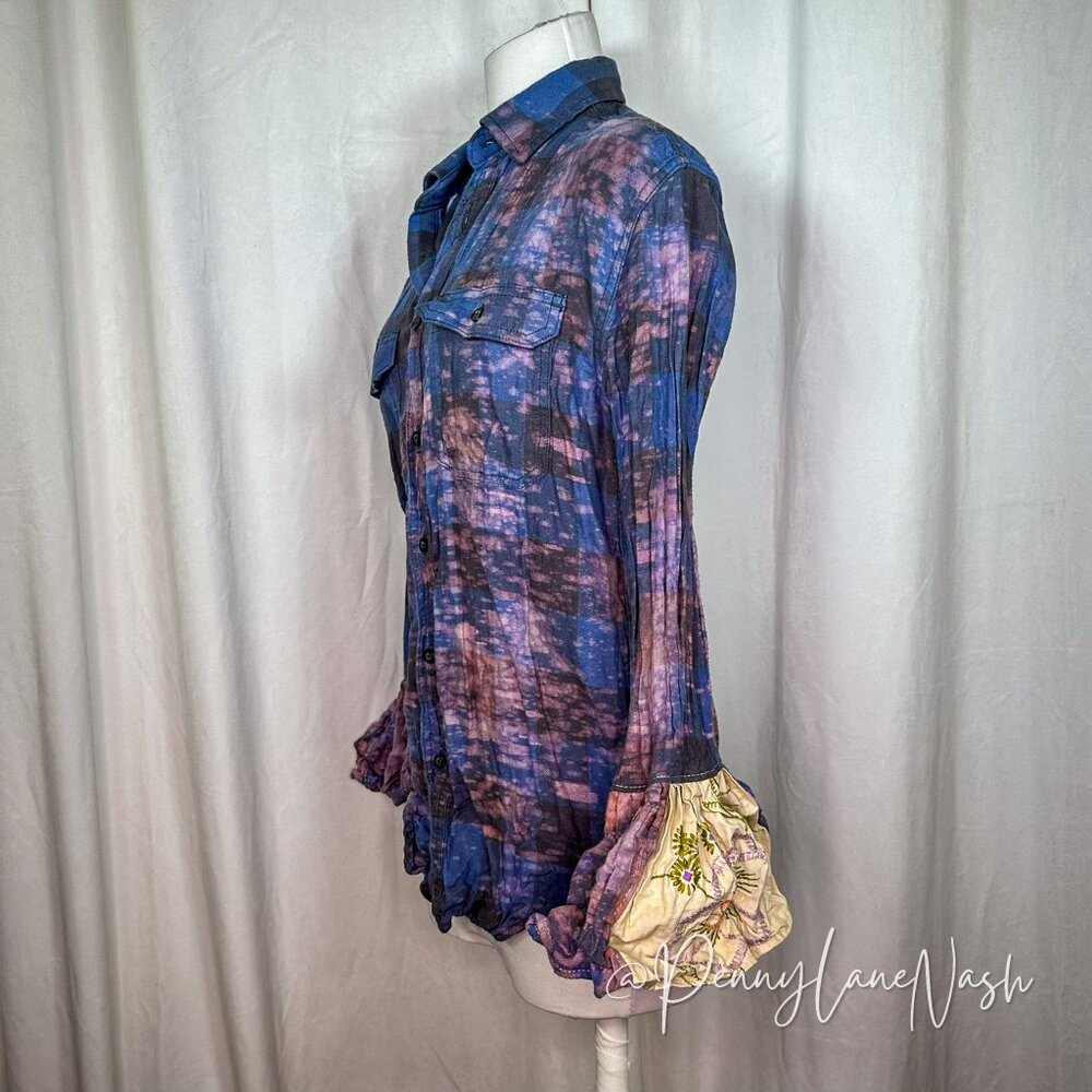 Angry Minnow Vintage Distressed Plaid Ornate Flared Sleeves Shirt - Picture 4 of 9